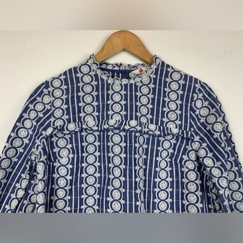 Boden Embroidered Eyelet Bib Blouse Ruffle Detail 3/4 Sleeve Blue & White Size 4 - Picture 2 of 10